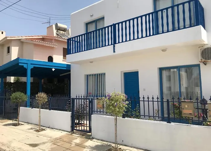 Amorgos Gardens * パ フォス