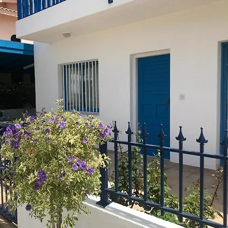 Amorgos Gardens *